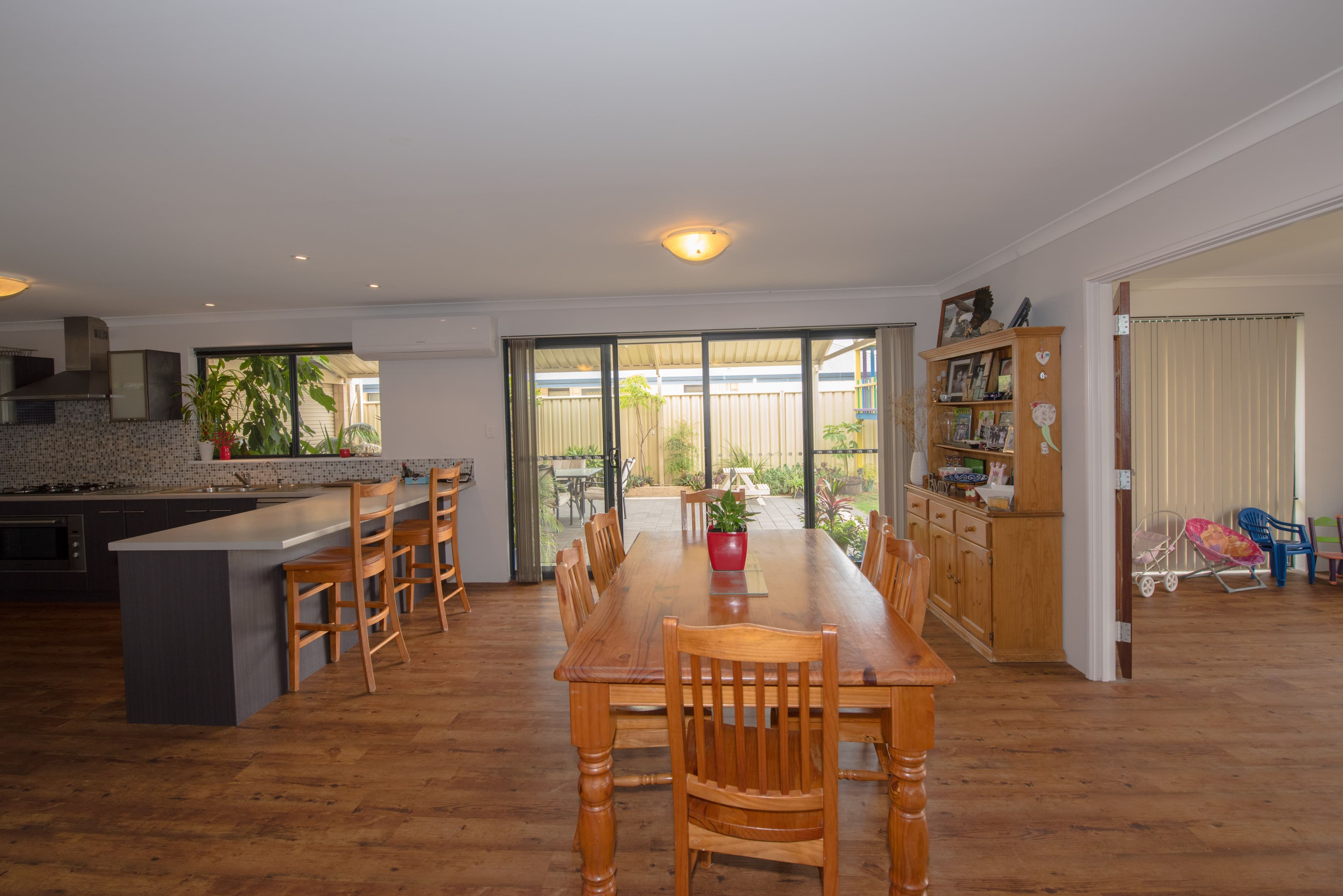 2 Dove Place, Wandina WA 6530, Wandina - Thumbnail 2