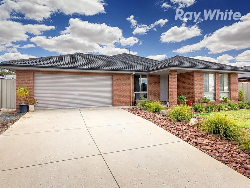 7 MacLeay Court, WODONGA VIC 3690, West Wodonga - Image 1