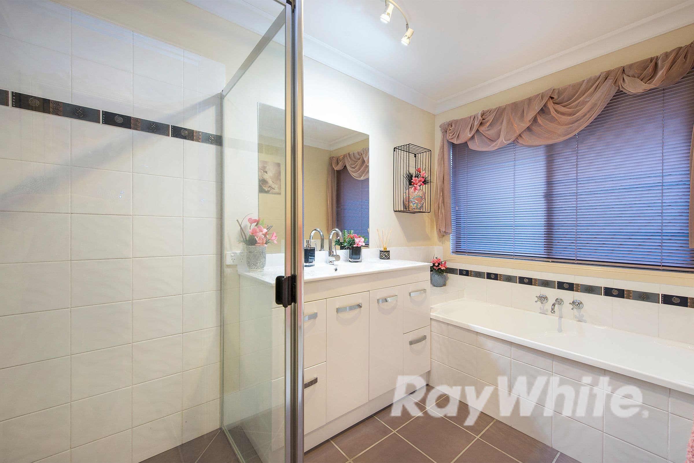 34 Lake Somerset Court, Logan Reserve QLD 4133, Logan Reserve - Thumbnail 6