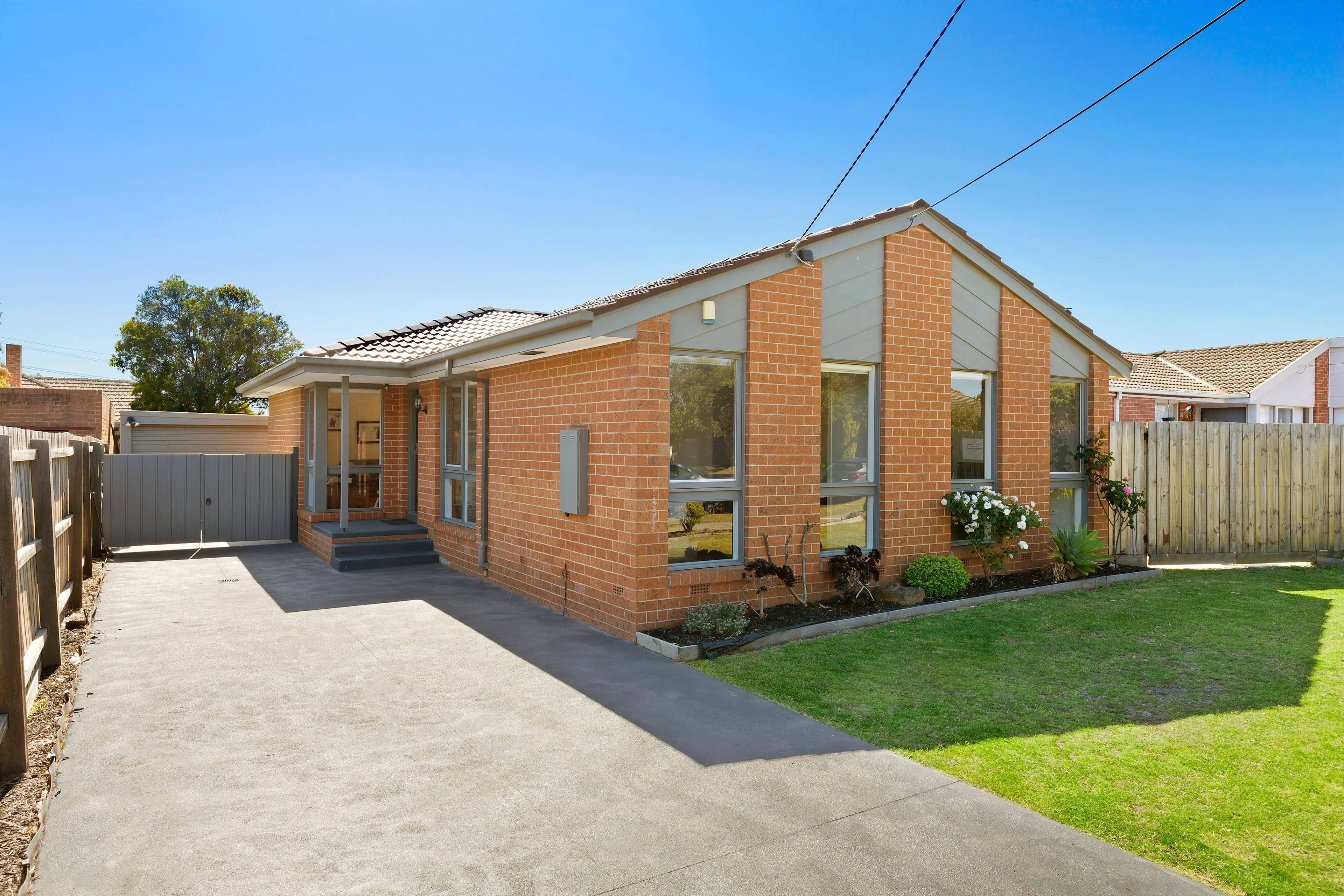 4 Sandleford Place, Dingley Village VIC 3172, Dingley Village - Image 1