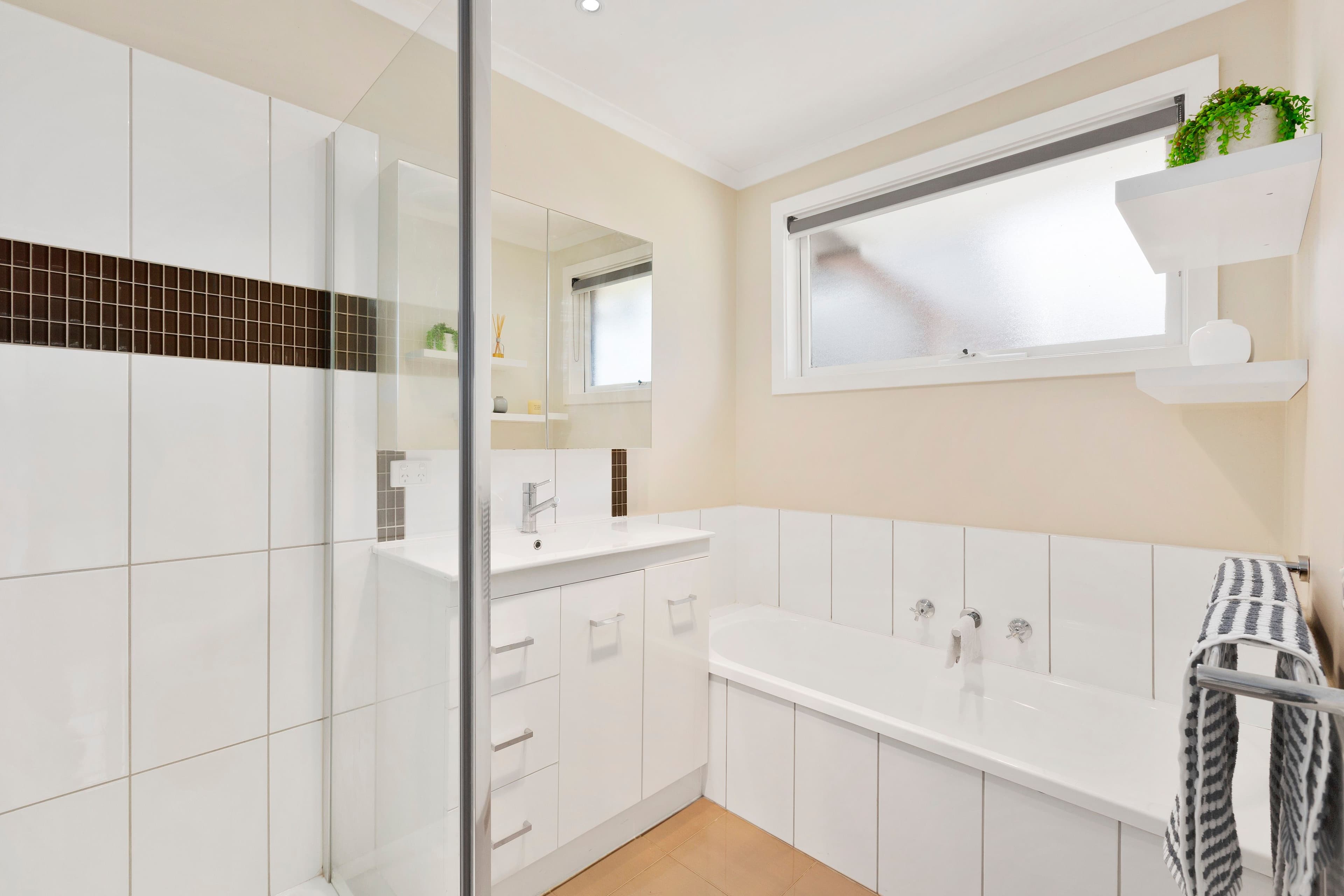 4 Sandleford Place, Dingley Village VIC 3172, Dingley Village - Thumbnail 6