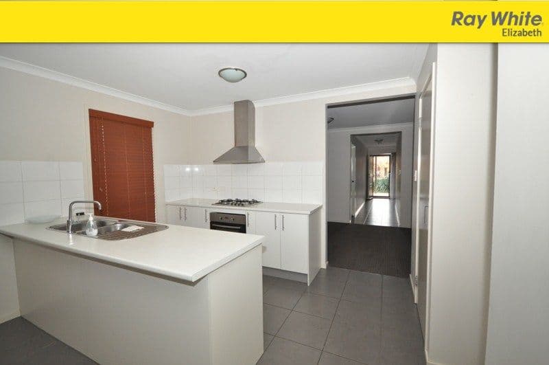 10 Barrat Street, Smithfield Plains SA 5114, Smithfield Plains - Thumbnail 3