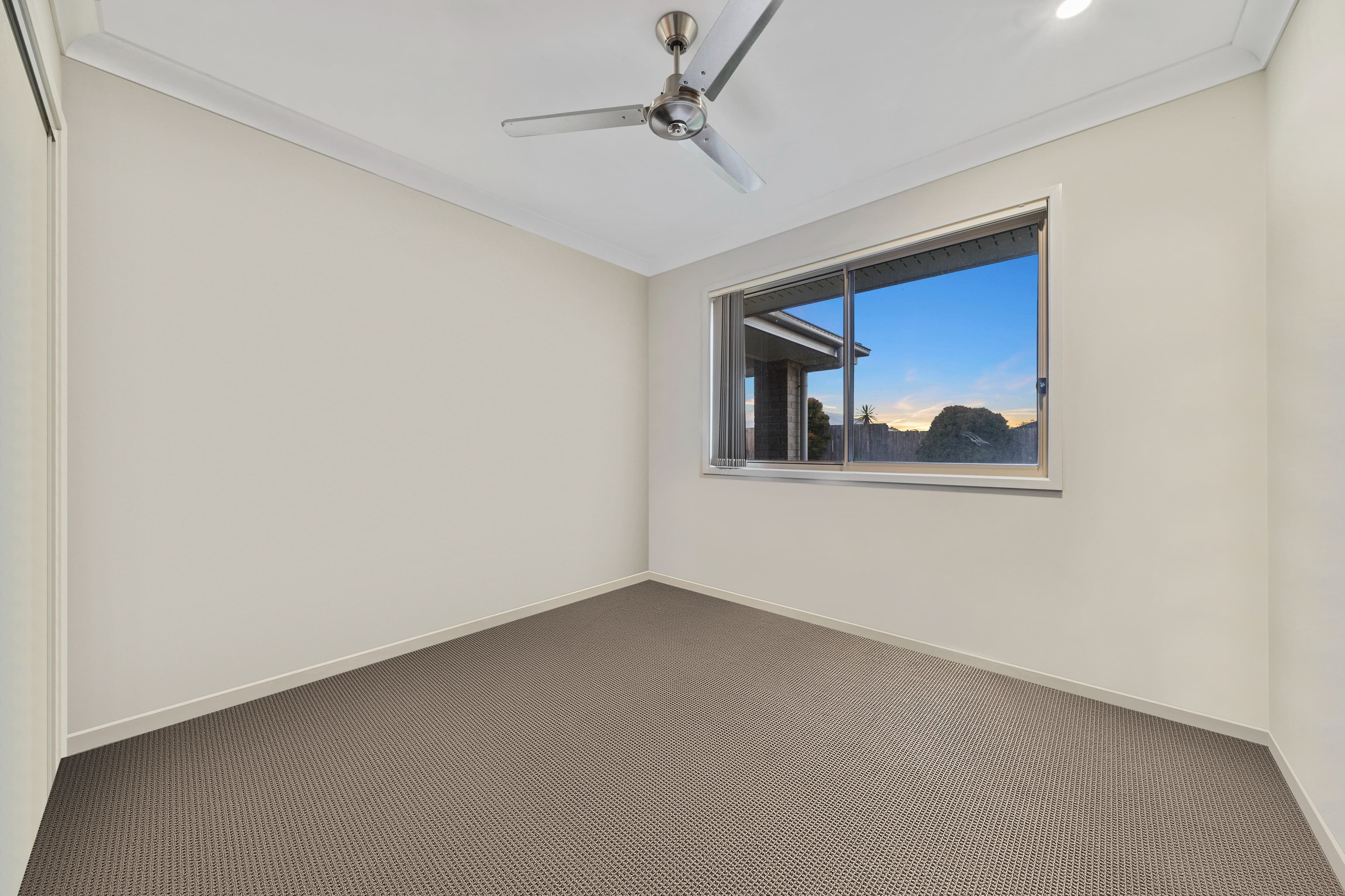 13 Berzins Court, Bahrs Scrub QLD 4207, Bahrs Scrub - Thumbnail 8