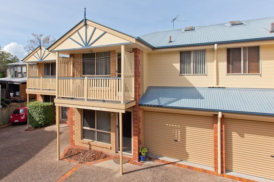 31 Birdwood Road, HOLLAND PARK WEST QLD 4121, Holland Park West - Thumbnail 3