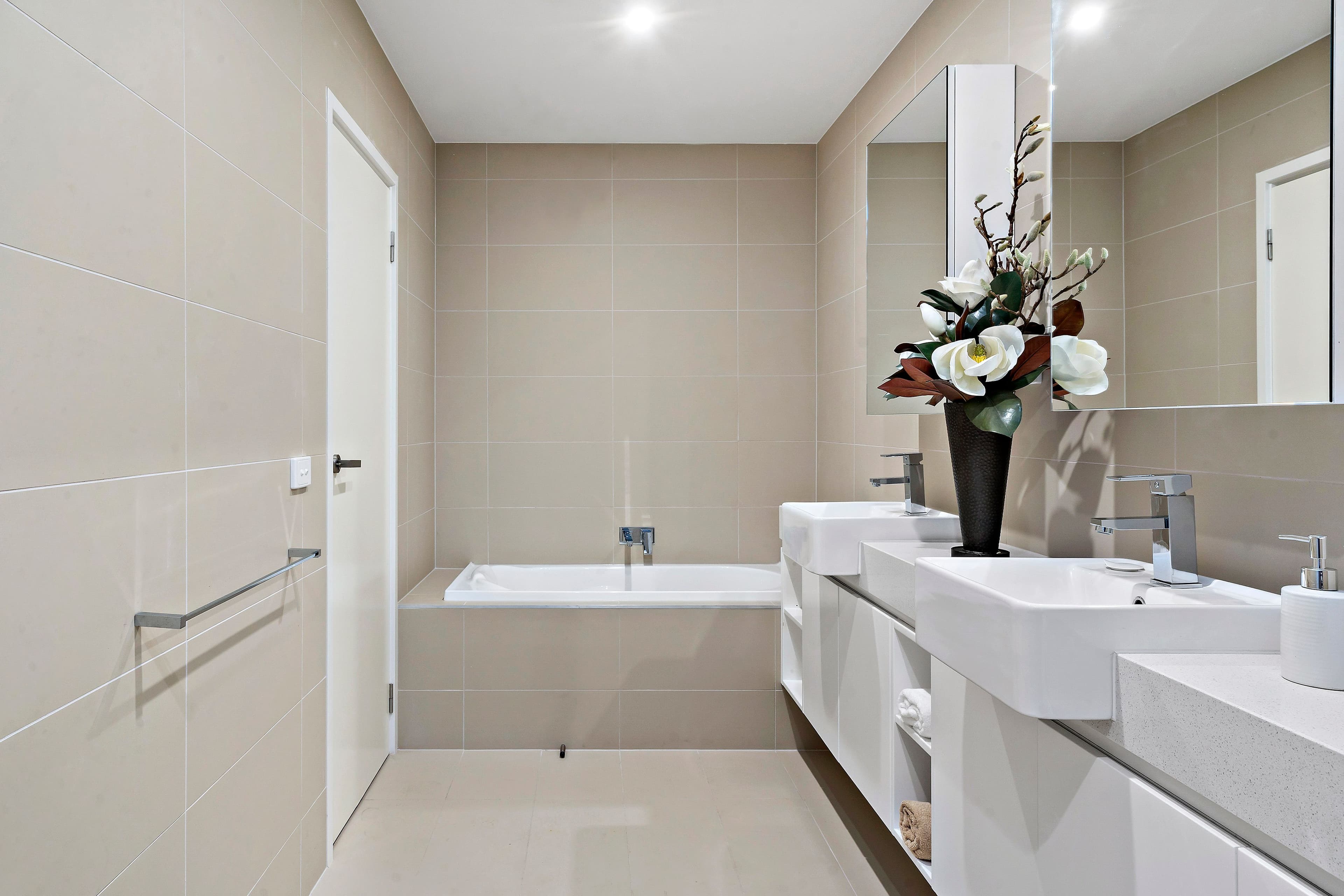 18 Lesley Street, Camberwell VIC 3124, Camberwell - Thumbnail 5