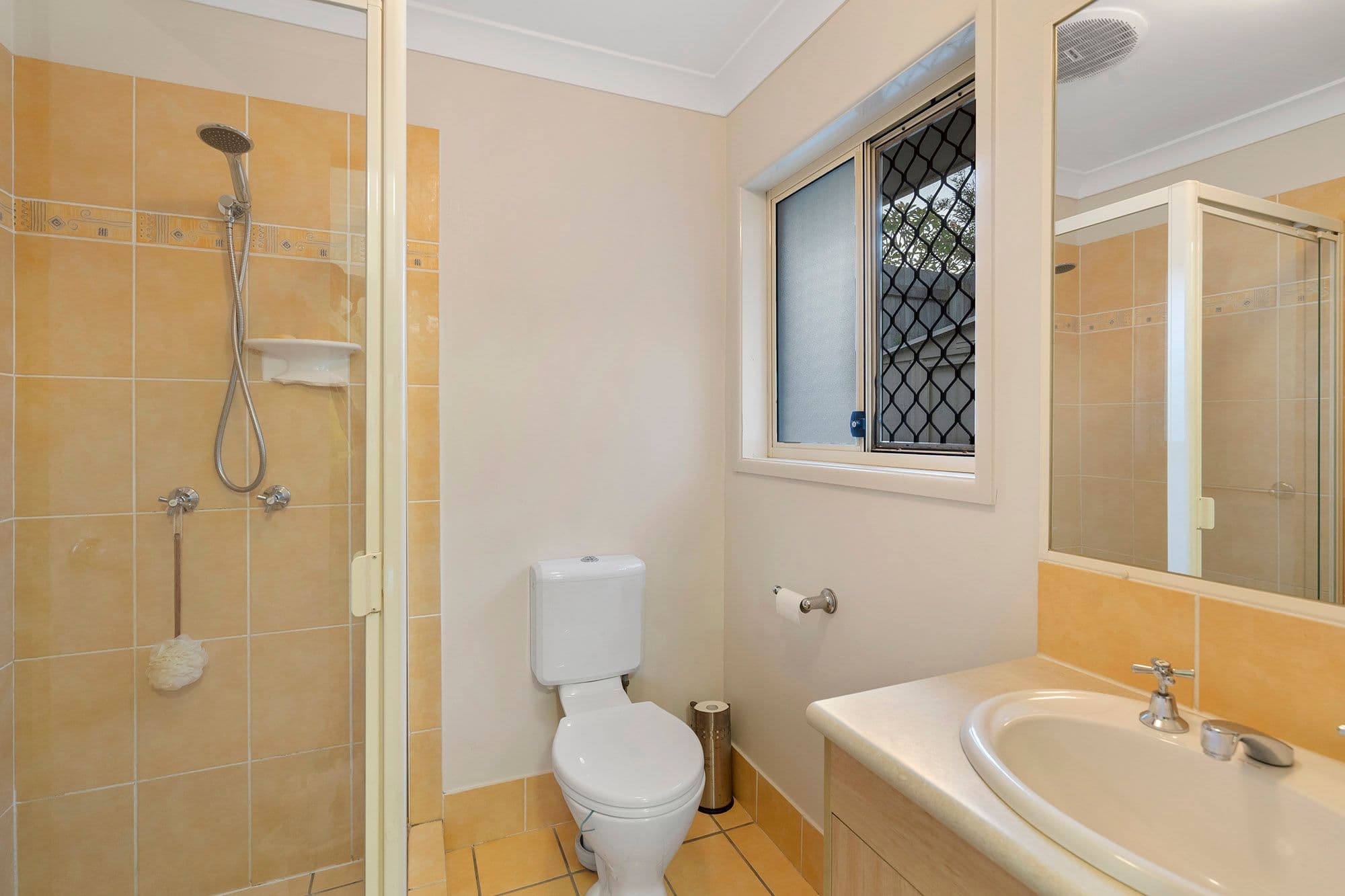 36 Mountain View Crescent, Mount Warren Park QLD 4207, Mount Warren Park - Thumbnail 8