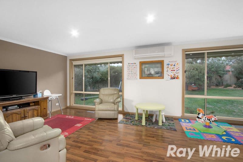 10 Maralee Court, Berwick VIC 3806, Berwick - Thumbnail 7