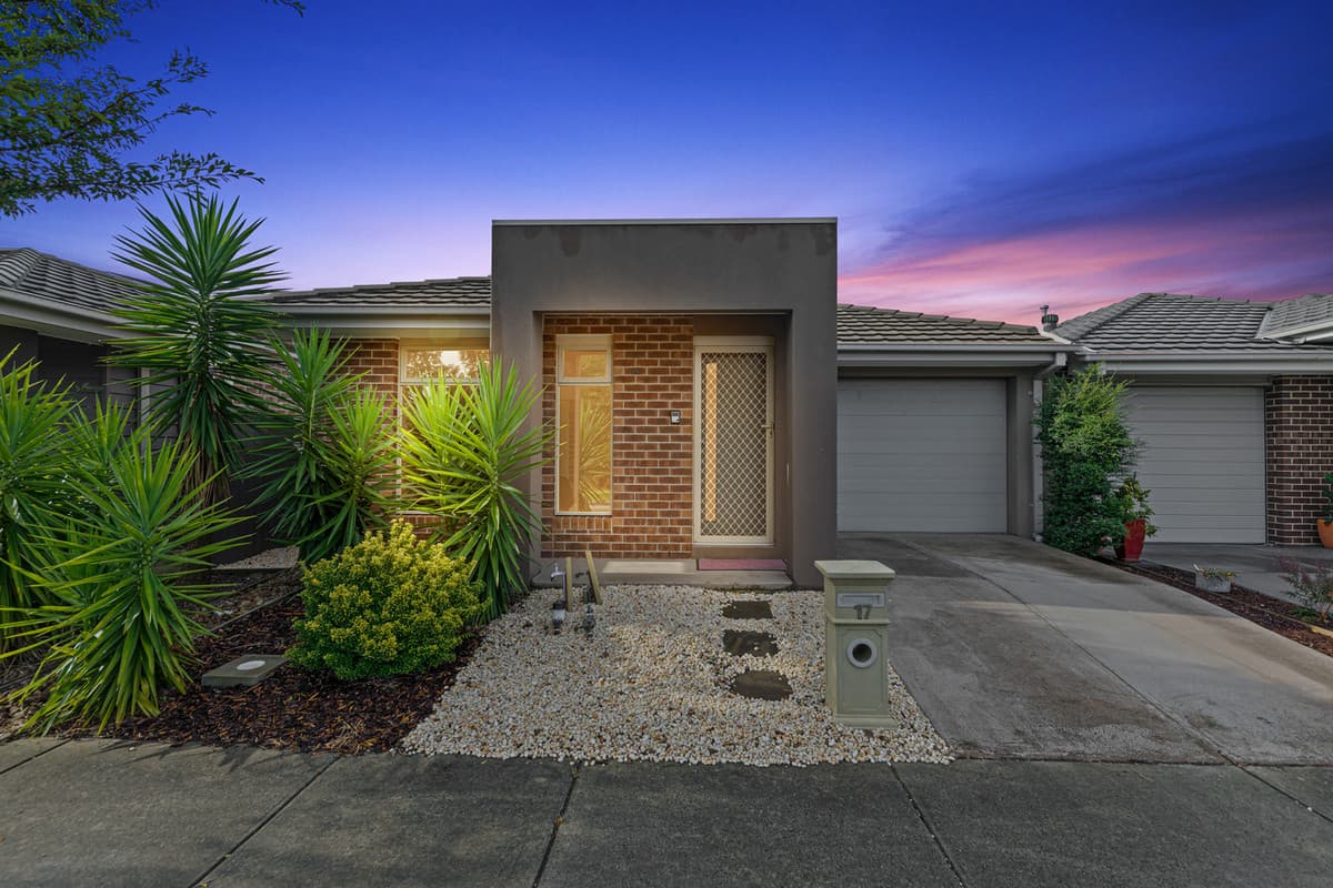 17 Hestia Avenue, Cranbourne West VIC 3977, Cranbourne West - Image 1