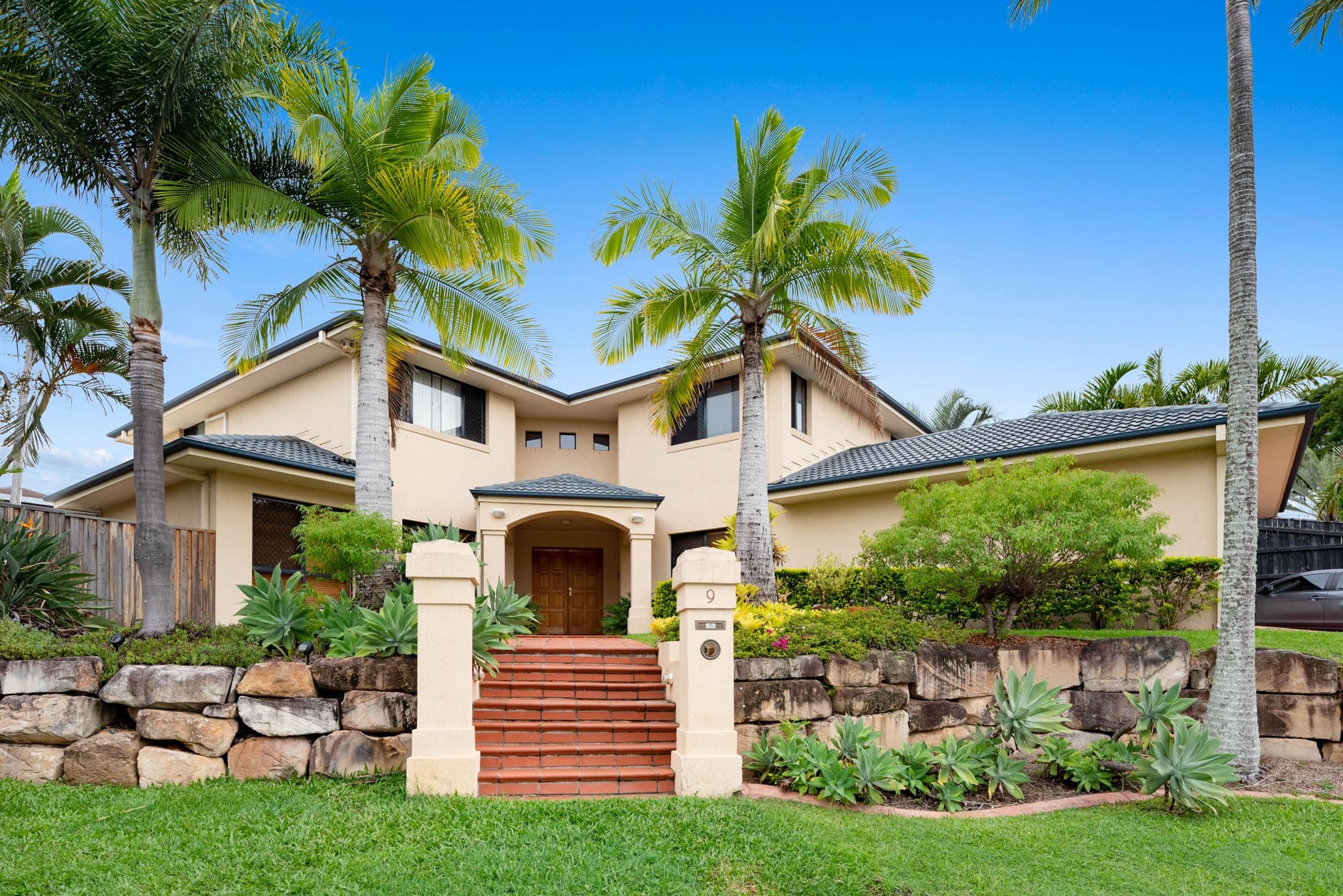 9 Ehlers Close, Carindale QLD 4152, Carindale - Image 1