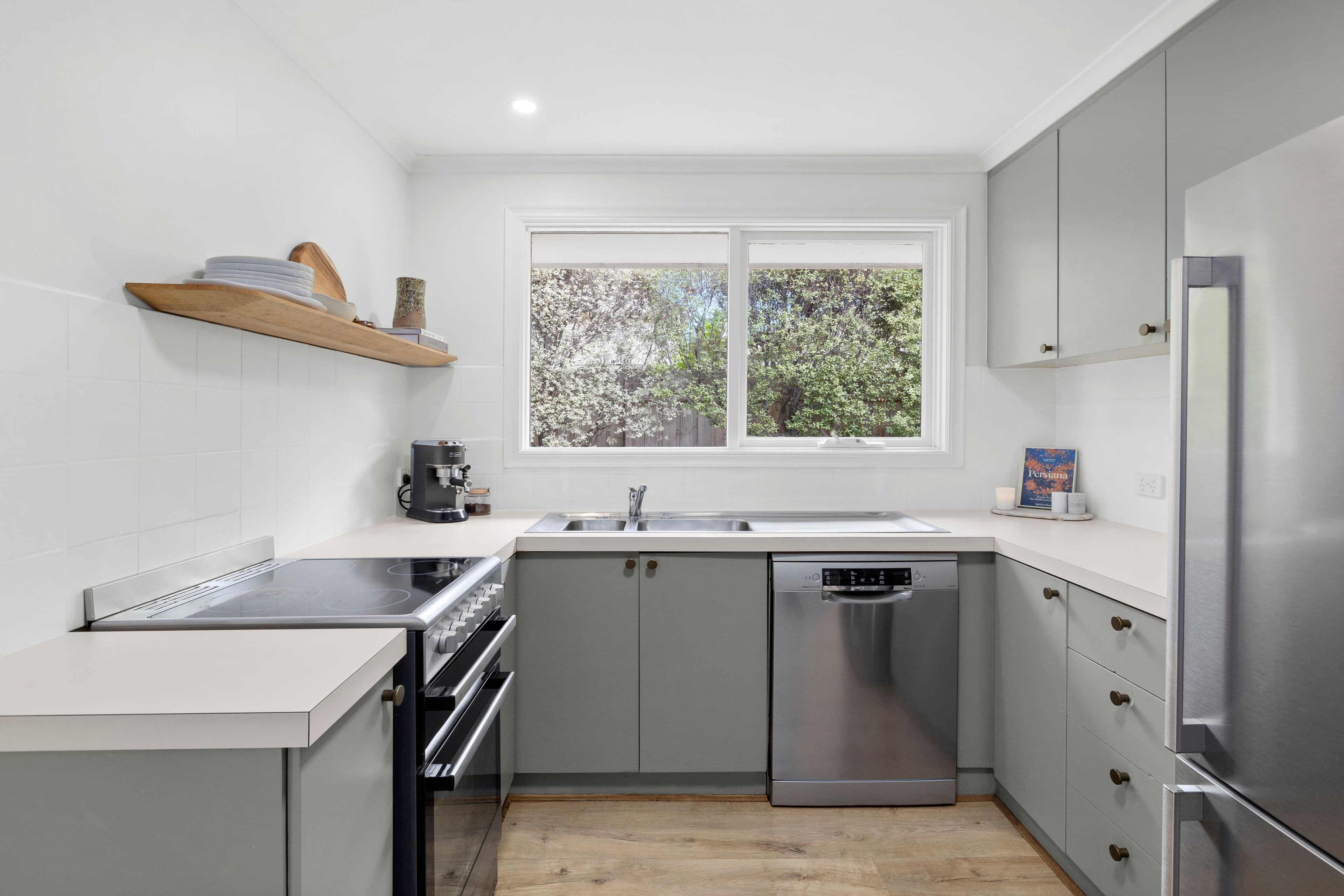 24 Stuart Avenue, Cheltenham VIC 3192, Cheltenham - Thumbnail 6