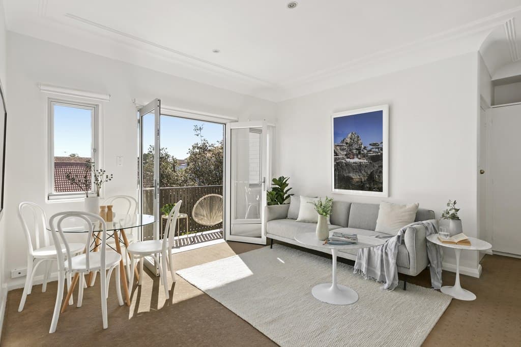 6/28 Ramsgate Avenue, Bondi Beach - Image 1