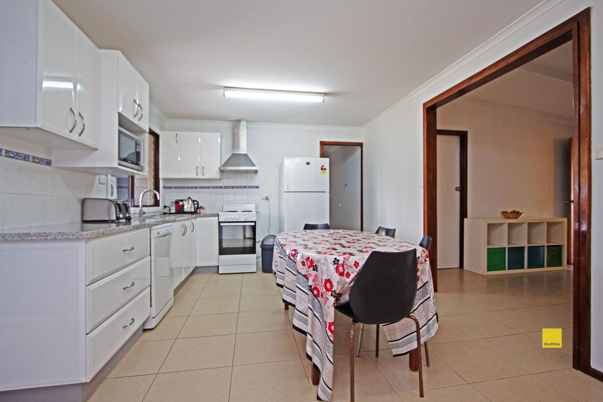 6 Bashford Street, Jurien Bay WA 6516, Jurien Bay - Thumbnail 2