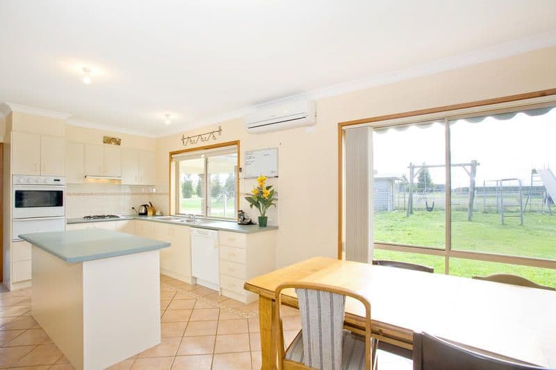 500 Evans Road, LOVELY BANKS VIC 3221, Lovely Banks - Thumbnail 2