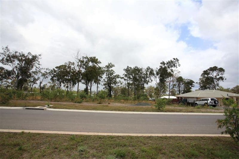 7  Southfork Circuit, BURRUM HEADS QLD 4659, Burrum Heads - Thumbnail 6