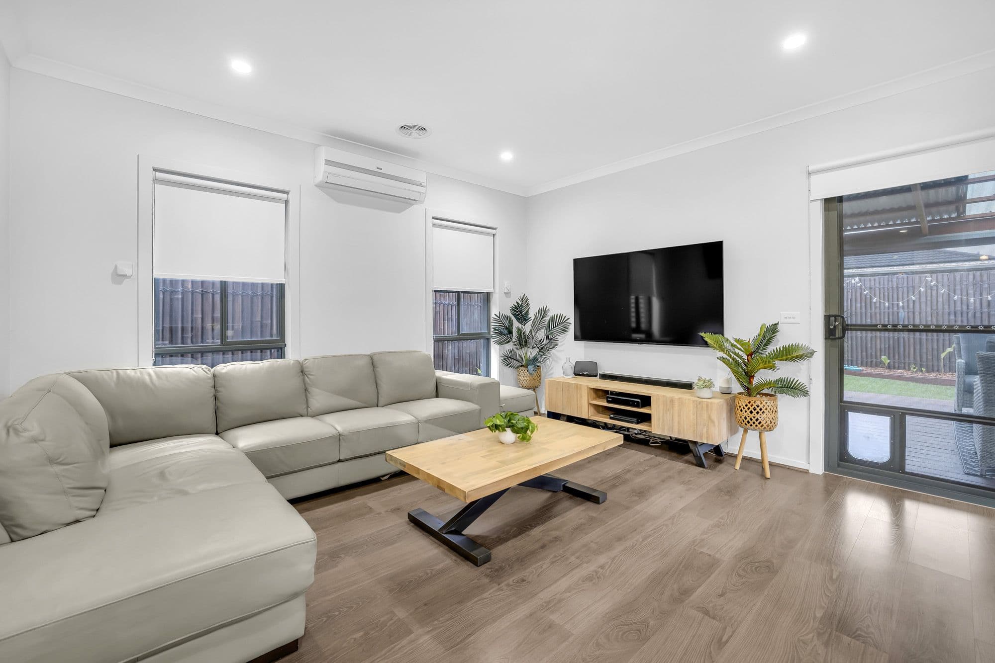 8 Crestfield Way, Wyndham Vale VIC 3024, Wyndham Vale - Thumbnail 6