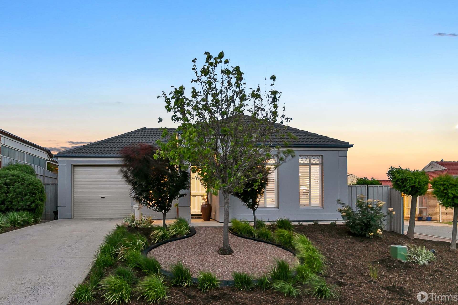 11 Henley Circuit, Seaford Rise - Thumbnail 3