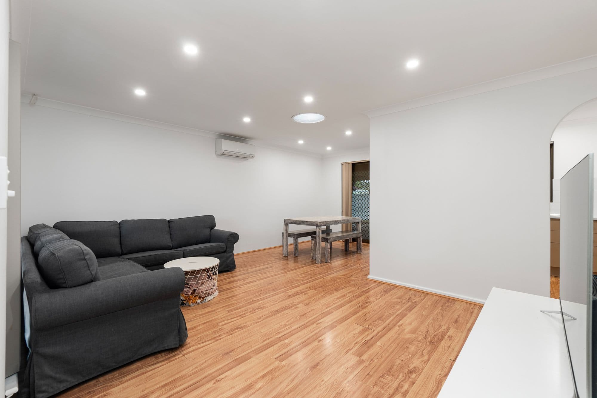 67 Blackadder Road, Swan View WA 6056, Swan View - Thumbnail 3