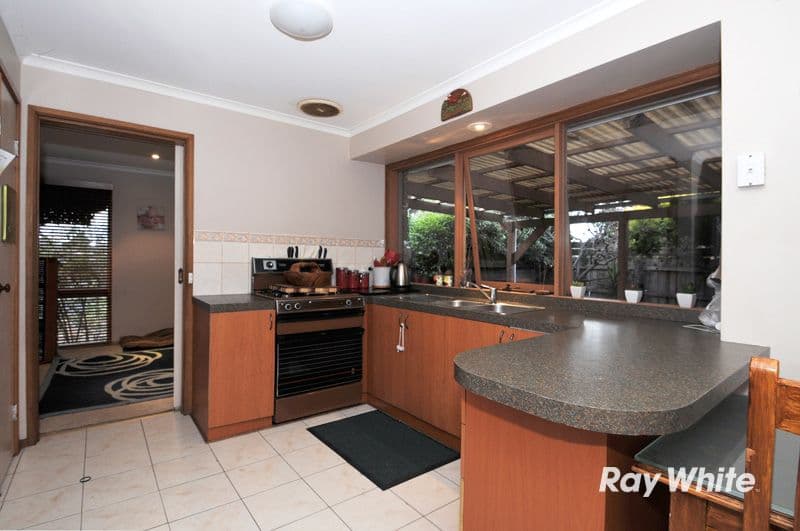 88 Duff Street, CRANBOURNE VIC 3977, Cranbourne - Thumbnail 3
