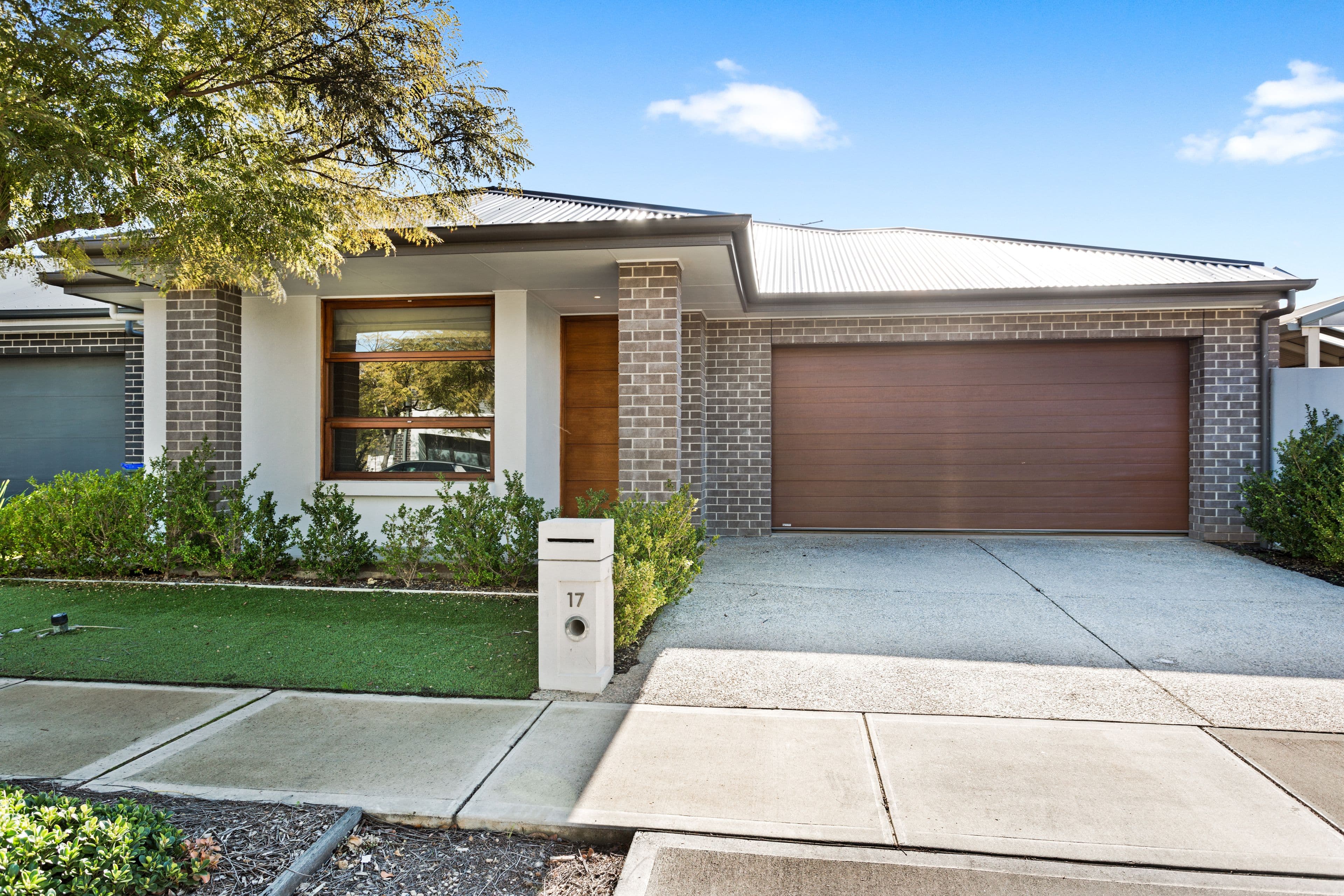 17 Apprentice Street, St Clair SA 5011, St Clair - Image 1