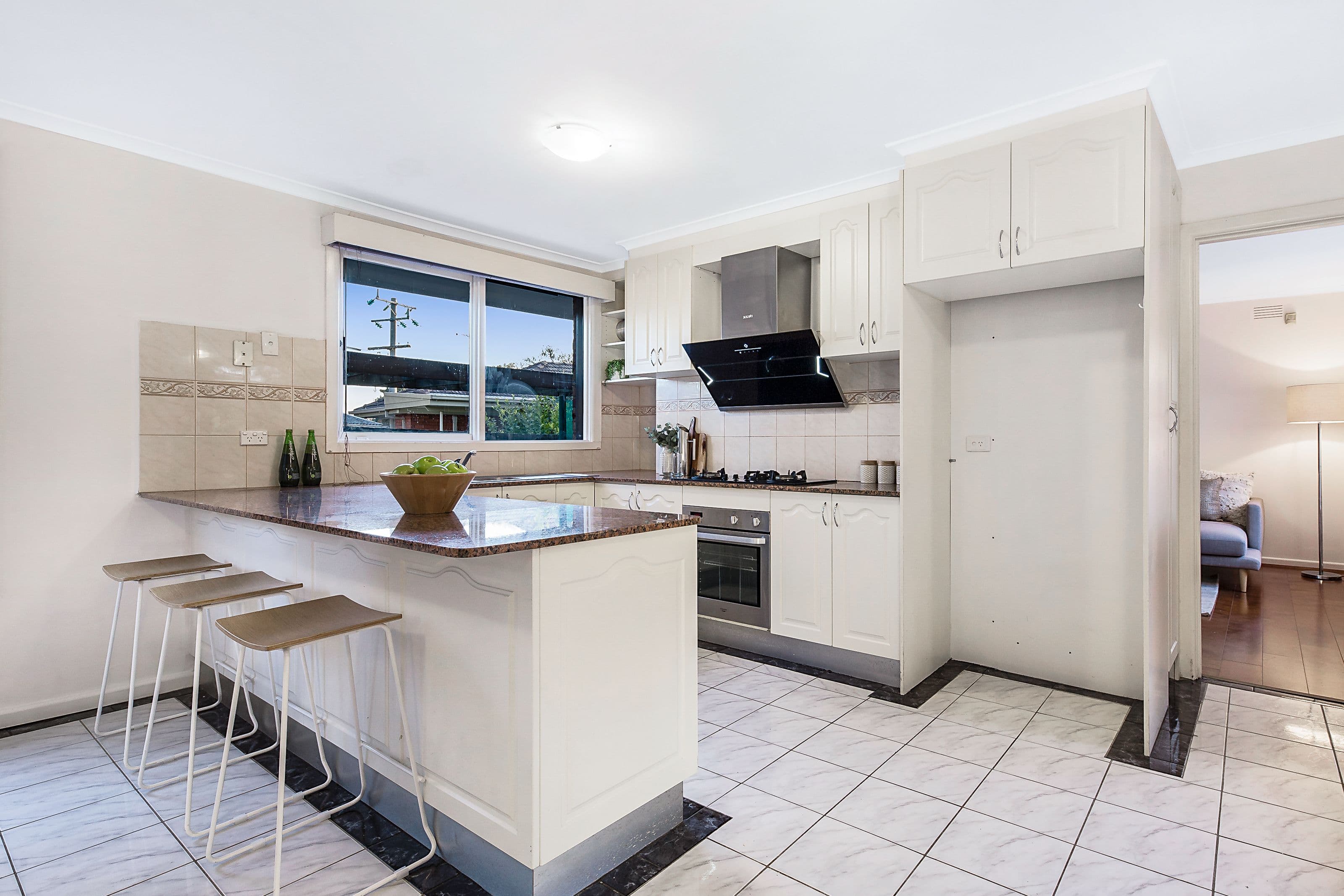 5 Magnolia Court, Glen Waverley VIC 3150, Glen Waverley - Thumbnail 3