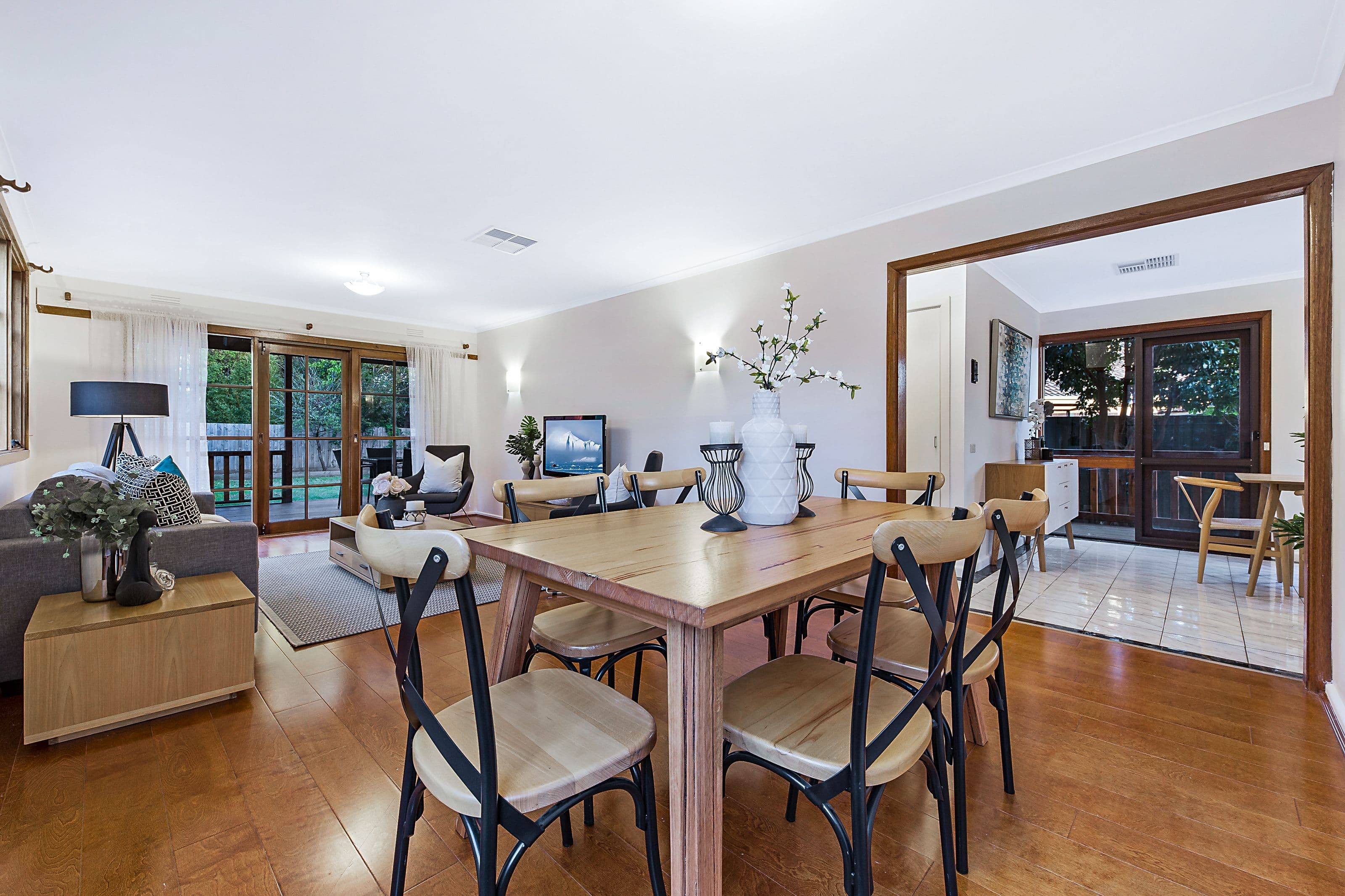 5 Magnolia Court, Glen Waverley VIC 3150, Glen Waverley - Thumbnail 4