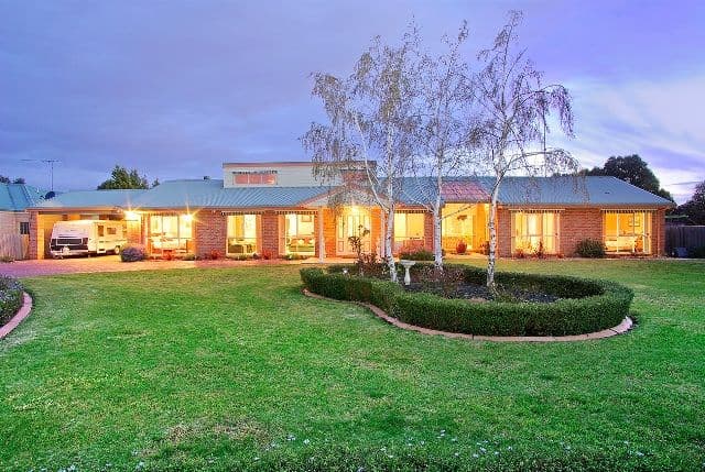 6 Silvan Court, LOVELY BANKS VIC 3221, Lovely Banks - Image 1