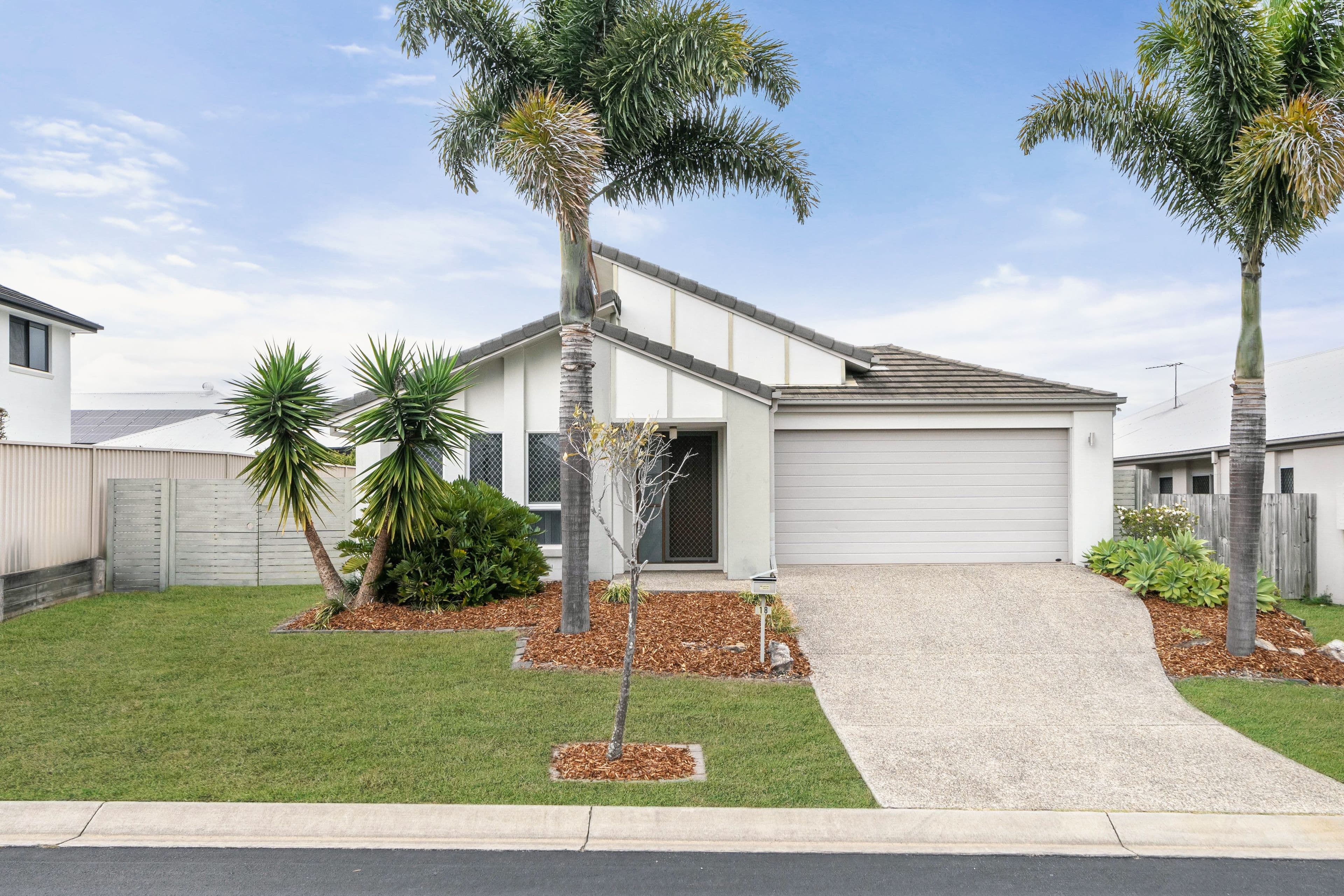 18 Parkway Crescent, Murrumba Downs QLD 4503, Murrumba Downs - Image 1