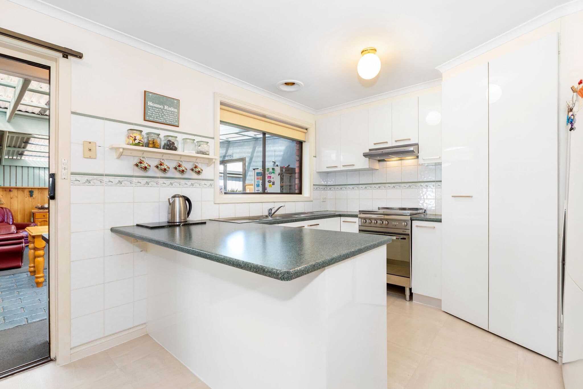245 Greaves Street North, Werribee VIC 3030, Werribee - Thumbnail 4