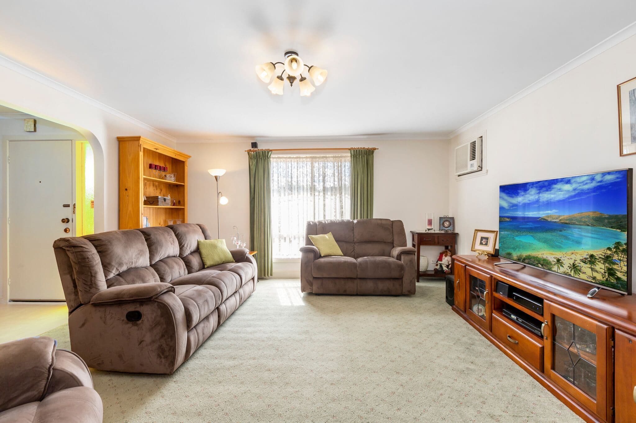 245 Greaves Street North, Werribee VIC 3030, Werribee - Thumbnail 6