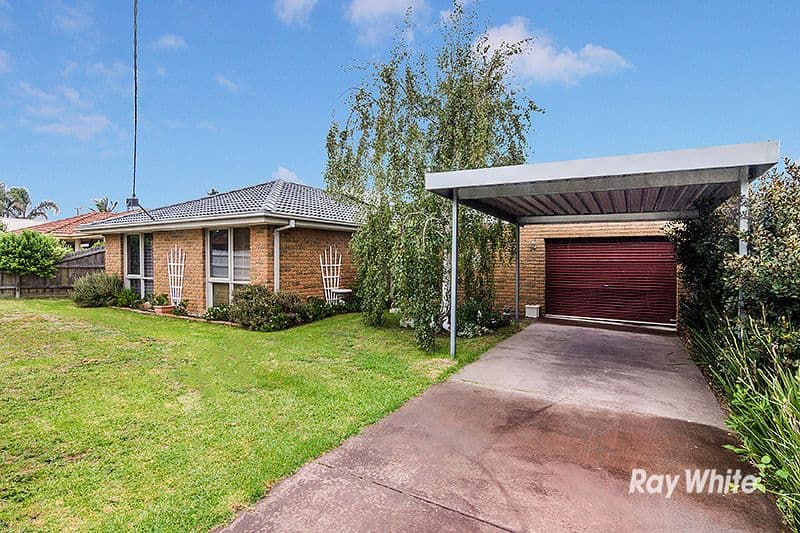 7 Joseph Banks Crescent, CRANBOURNE VIC 3977, Cranbourne - Image 1