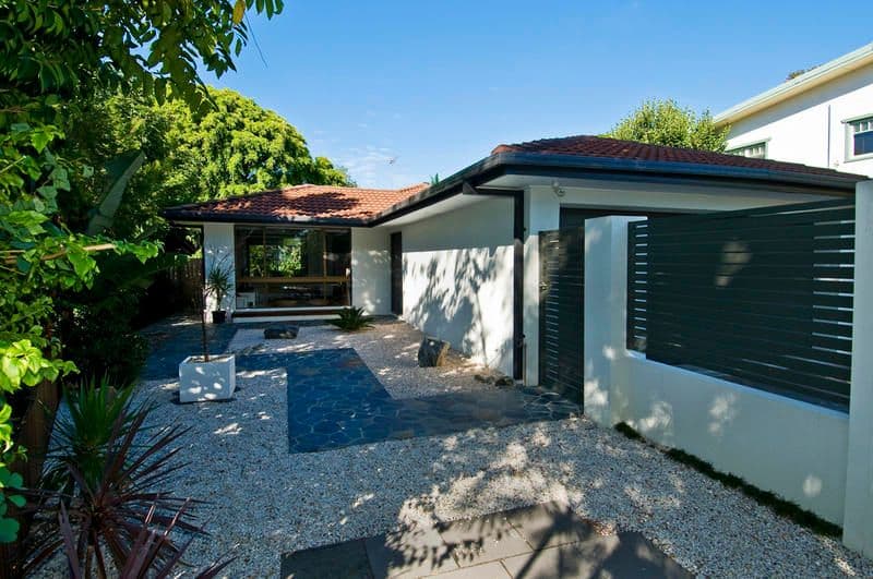 14 Eileen Avenue, SOUTHPORT QLD 4215, Southport - Image 1