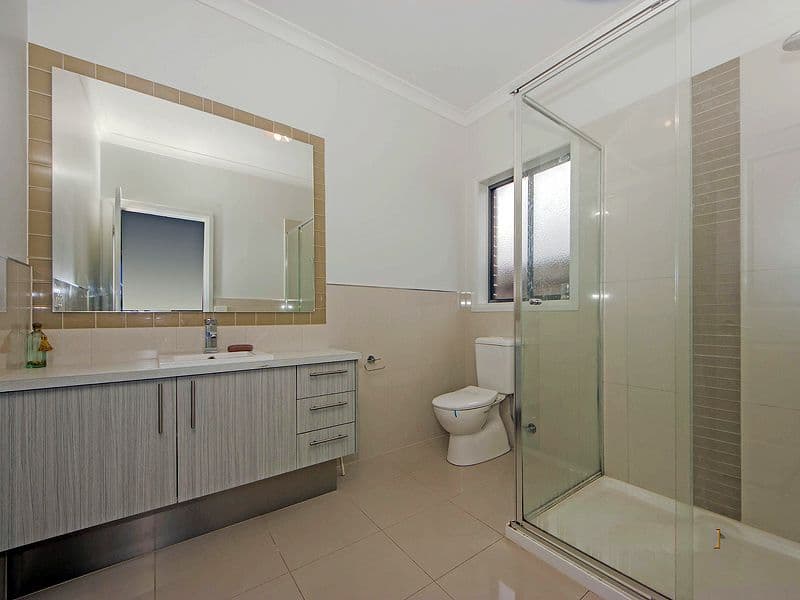 9 Willowherb Way, Point Cook VIC 3030, Point Cook - Thumbnail 4