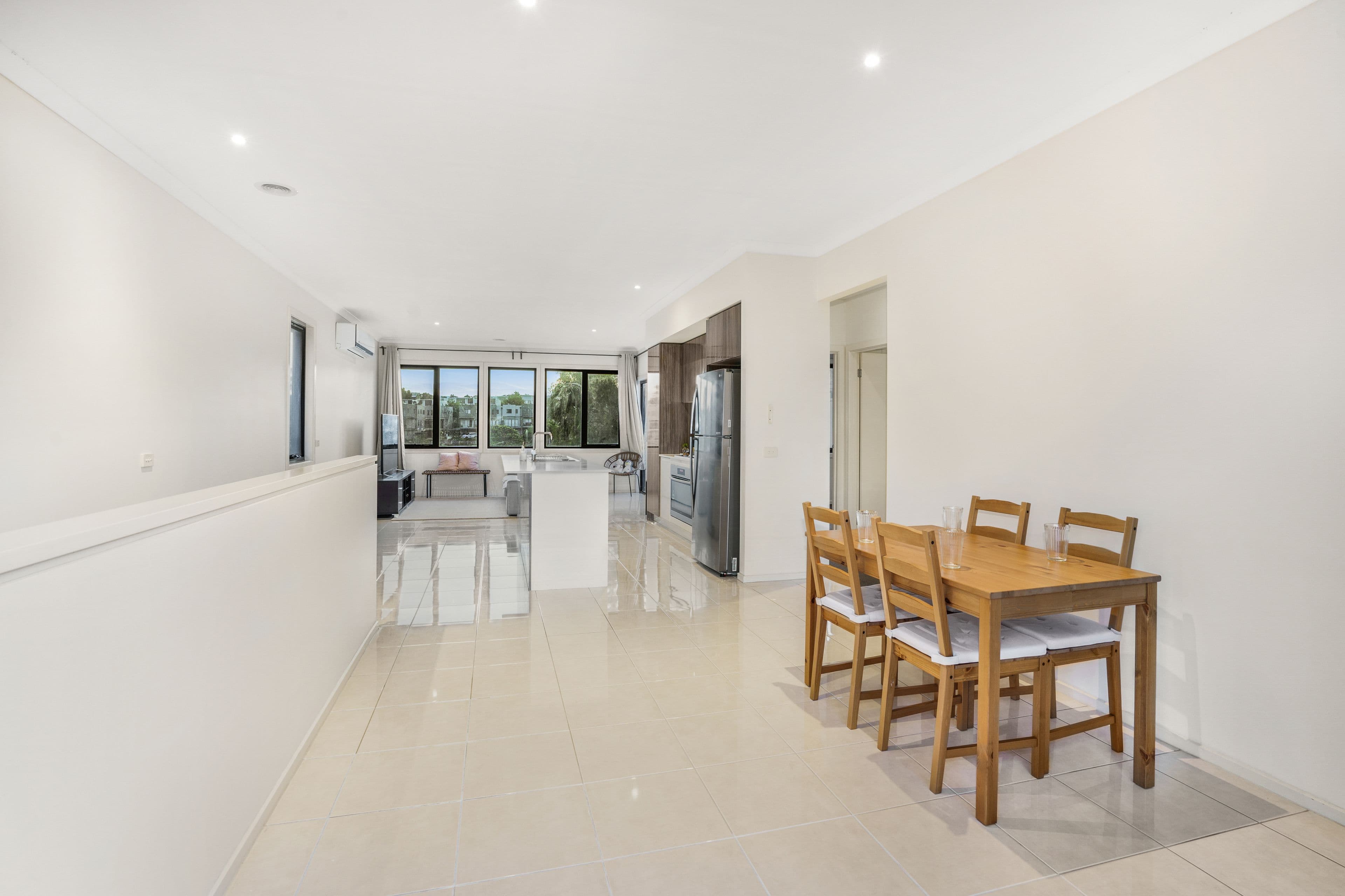 28 Zara Close, Bundoora VIC 3083, Bundoora - Thumbnail 5
