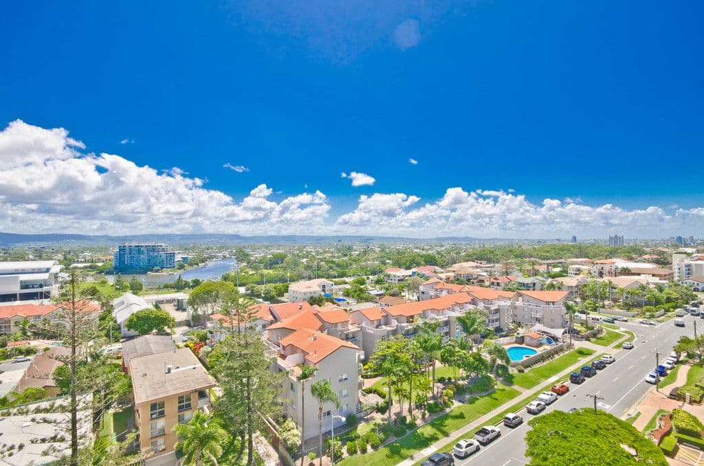 43 'Capricornia', 121 Surf Parade, Broadbeach QLD 4218, Broadbeach - Thumbnail 2