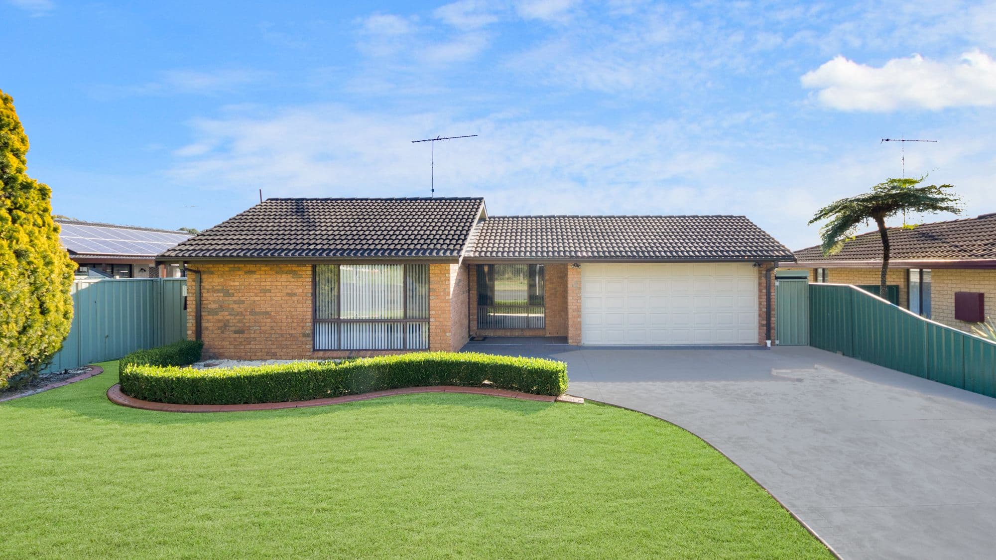 6 Wedderburn Road, St Helens Park NSW 2560, St Helens Park - Image 1