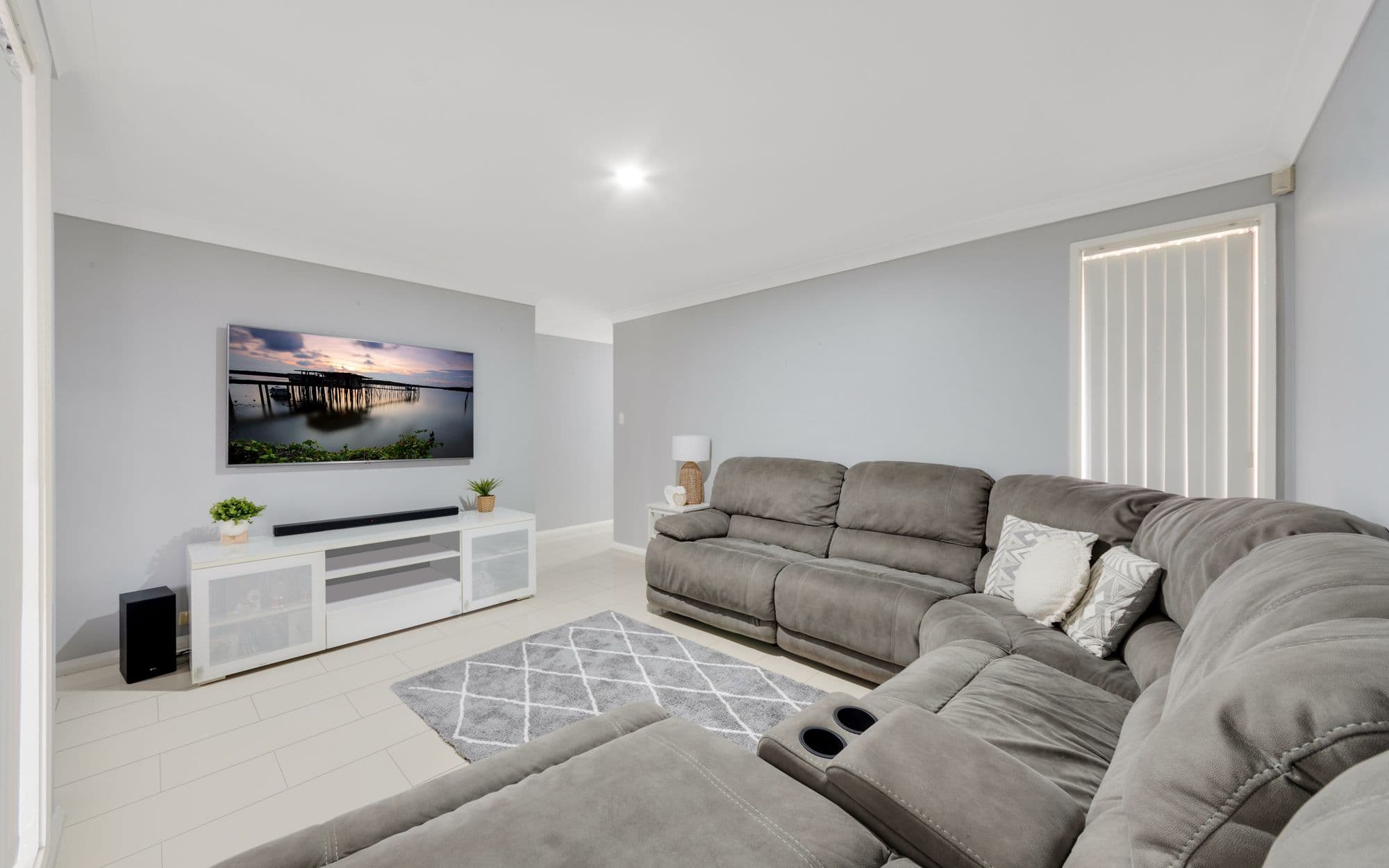 6 Wedderburn Road, St Helens Park NSW 2560, St Helens Park - Thumbnail 2
