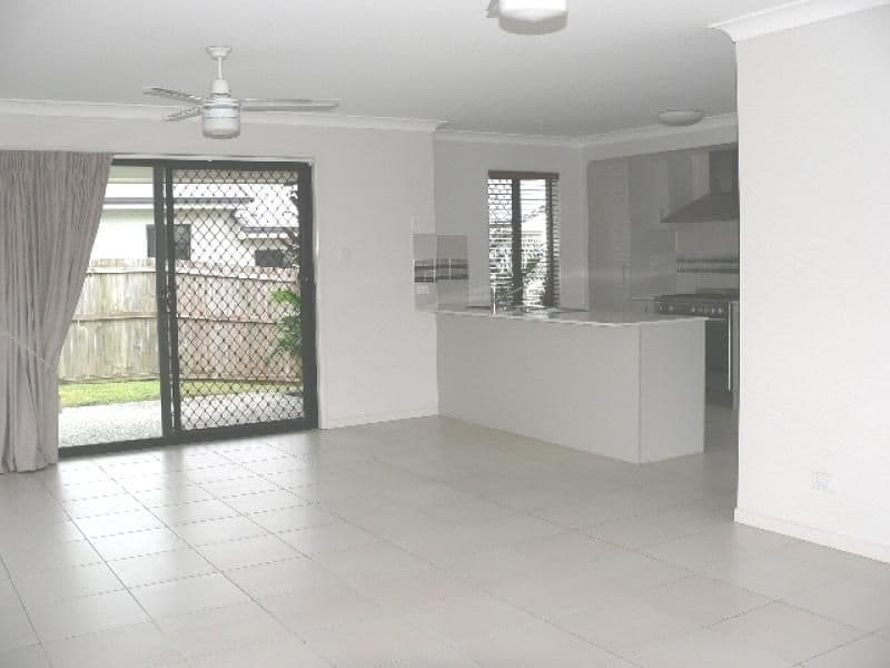 56 Macleay Circuit, UPPER COOMERA QLD 4209, Upper Coomera - Thumbnail 4
