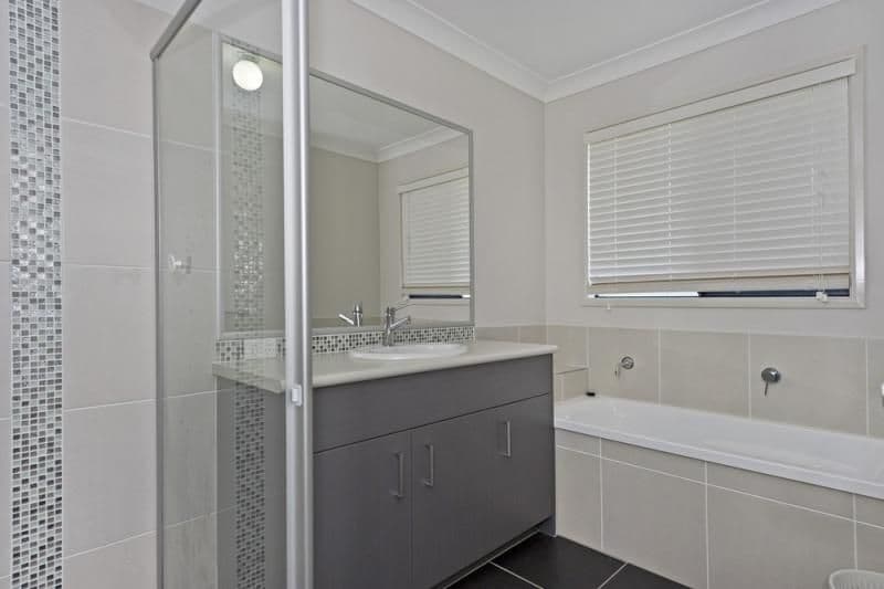 56 Macleay Circuit, UPPER COOMERA QLD 4209, Upper Coomera - Thumbnail 6