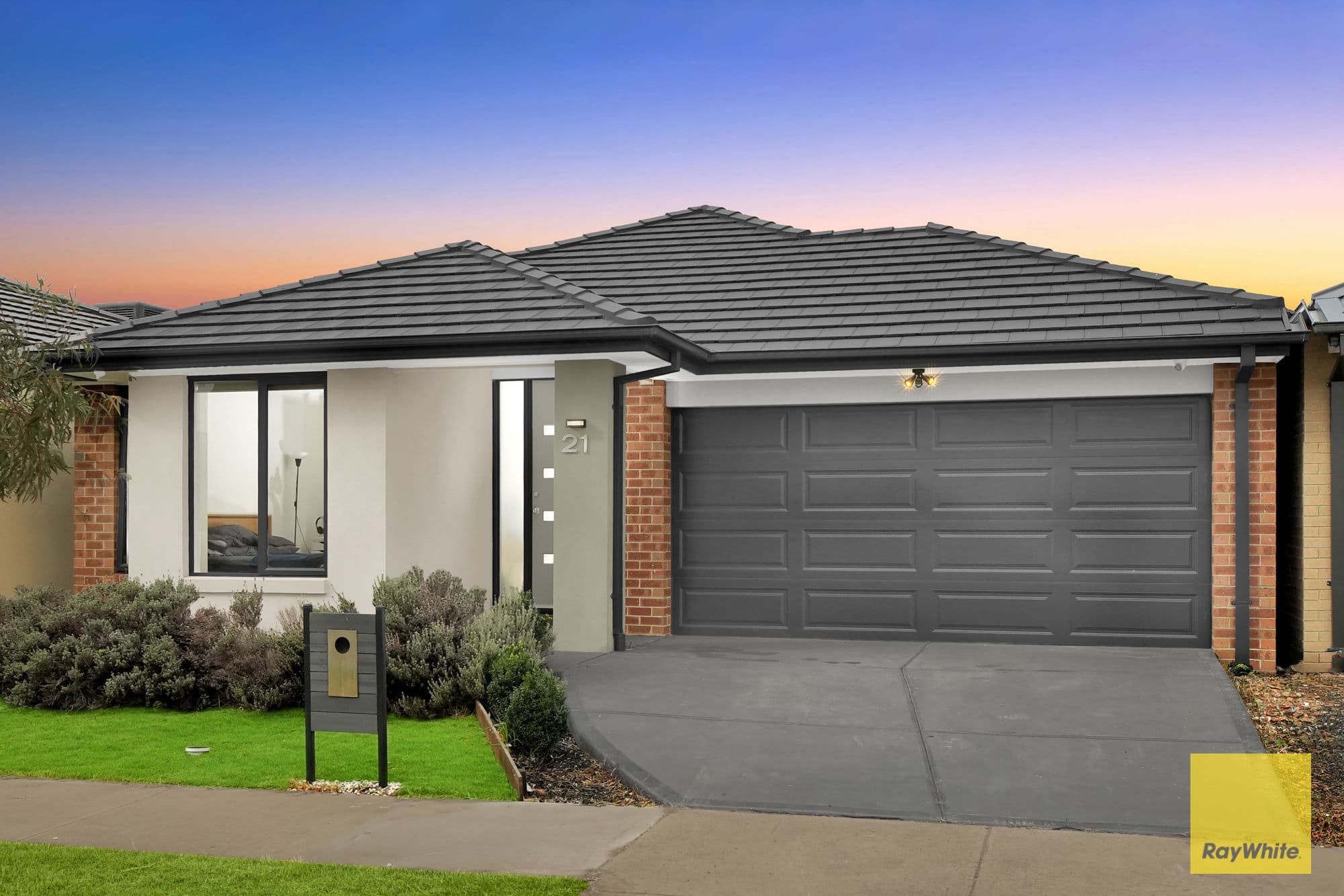 21 Amreli Street, DEANSIDE VIC 3336, Deanside - Thumbnail 2