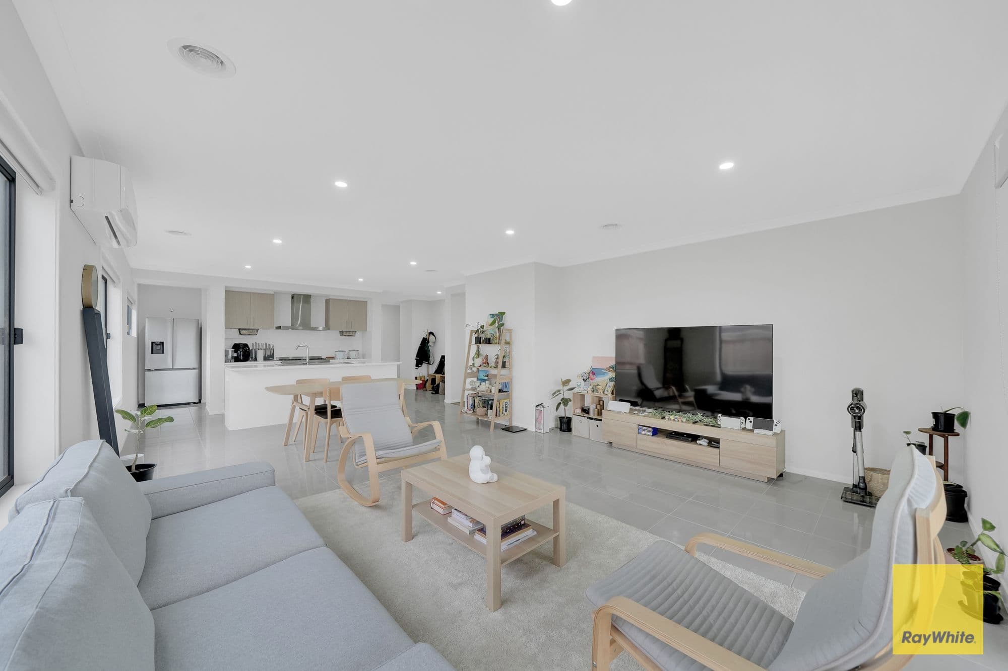 21 Amreli Street, DEANSIDE VIC 3336, Deanside - Thumbnail 7