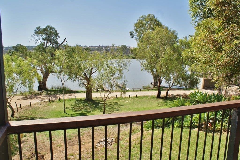 5 Sunnyside Road, Murray Bridge SA 5253, Murray Bridge - Image 1