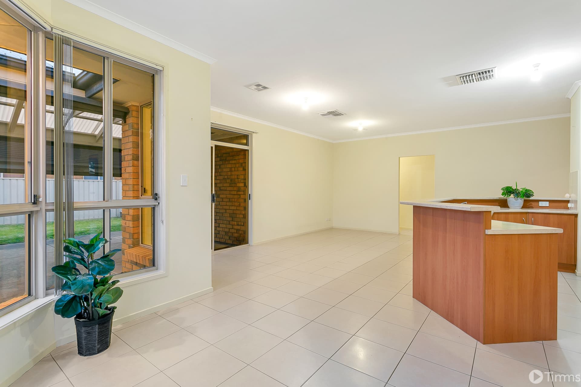 21 Barracoota Crescent, Aldinga Beach - Thumbnail 4
