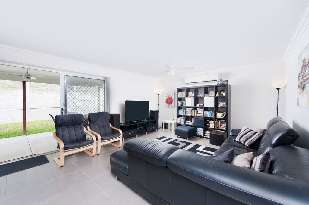 52 Bufalino Street, PARKINSON QLD 4115, Parkinson - Thumbnail 3