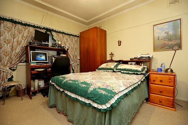 254 Roberts Road, GREENACRE NSW 2190, Greenacre - Thumbnail 5