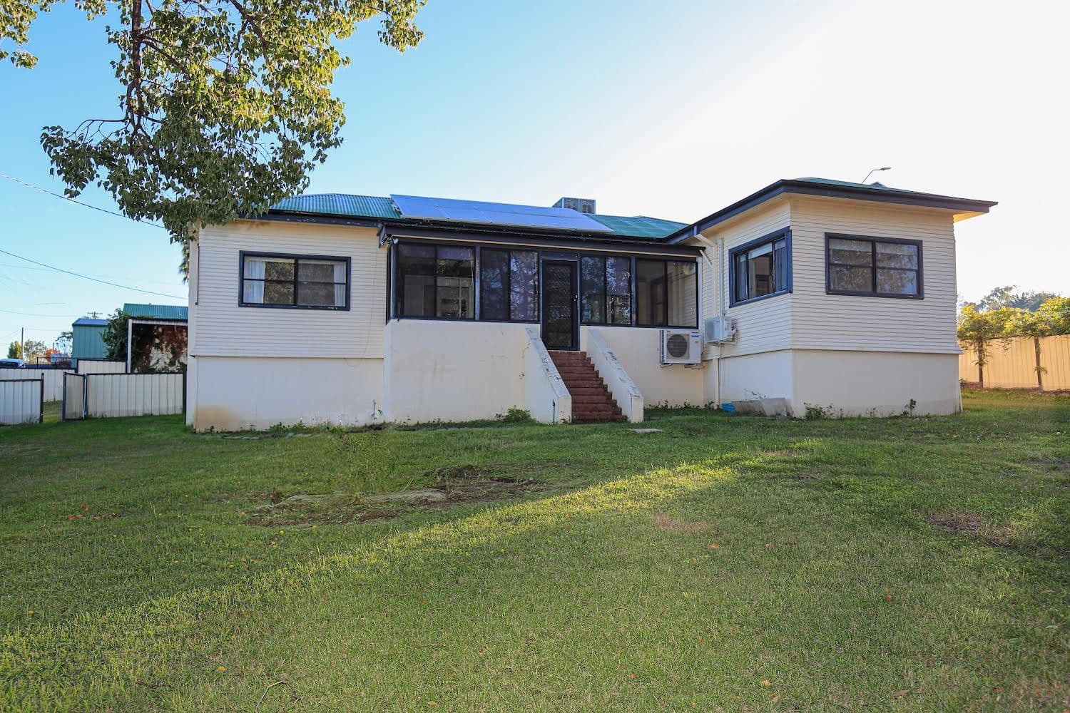 1 Lewin Street, Inverell NSW 2360, Inverell - Thumbnail 2
