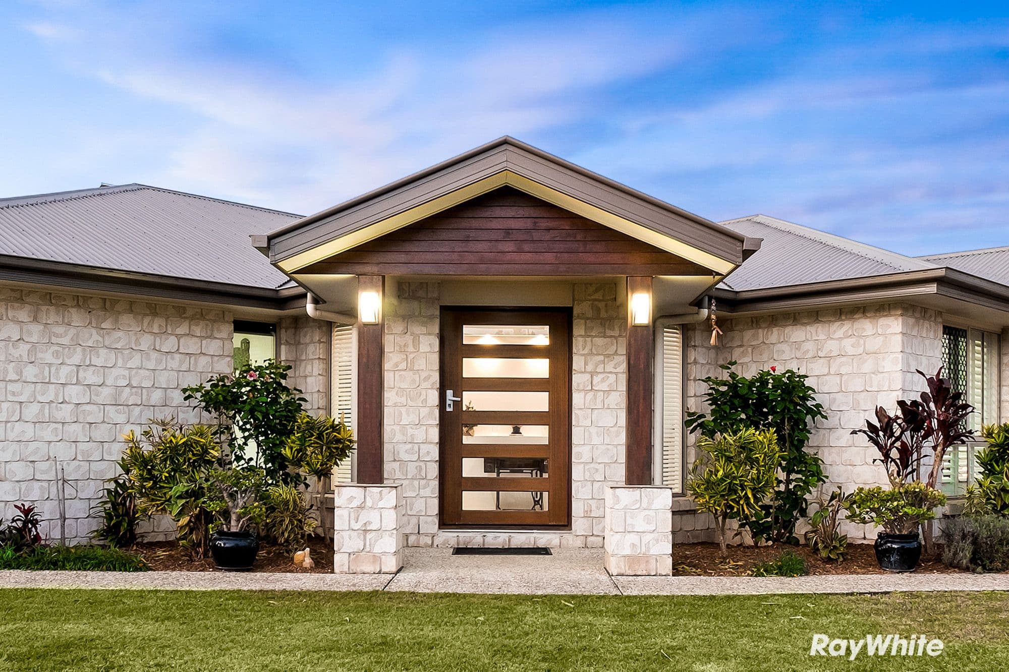 2 Treetops Street, Yarrabilba QLD 4207, Yarrabilba - Thumbnail 4