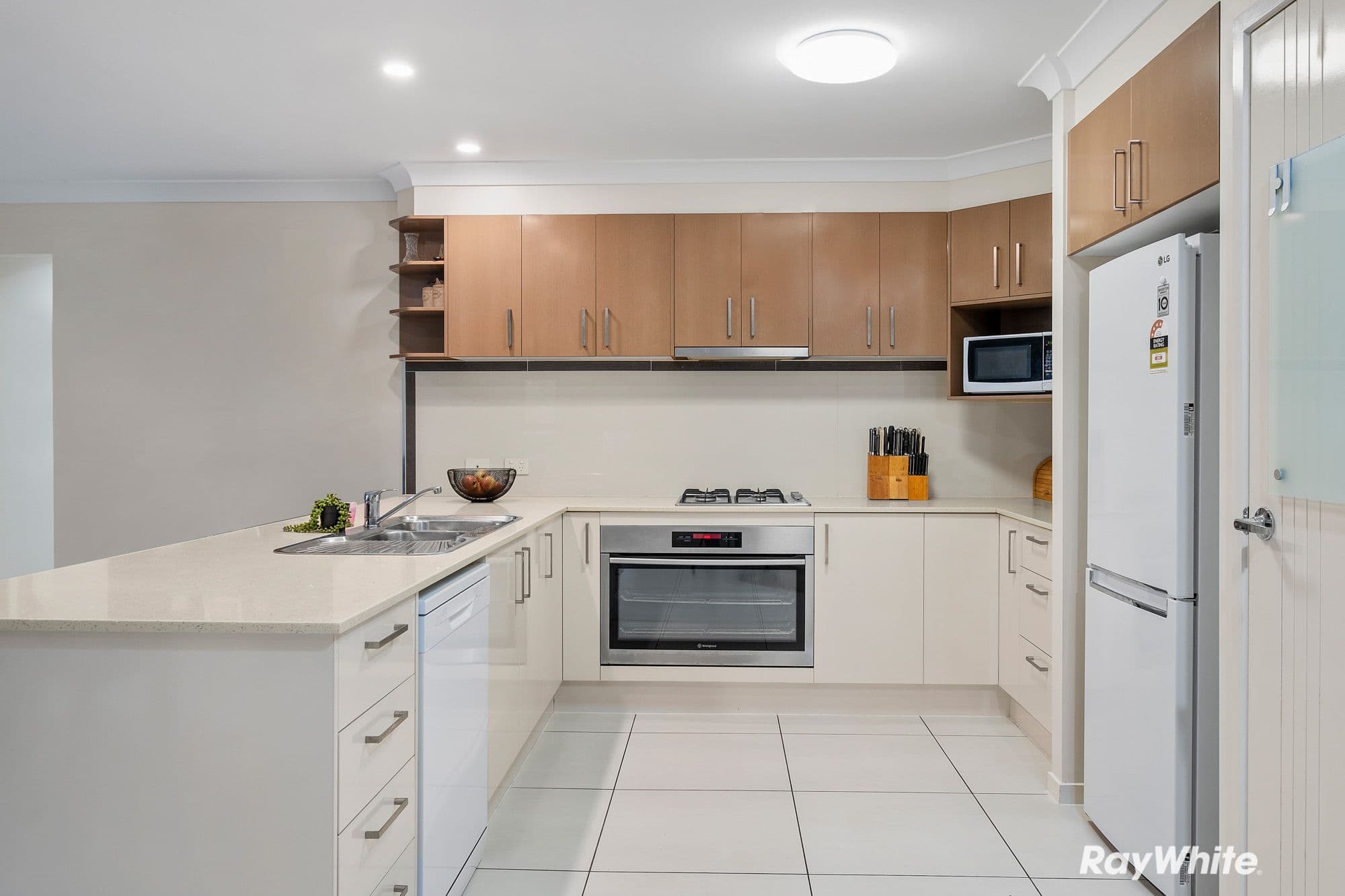 2 Treetops Street, Yarrabilba QLD 4207, Yarrabilba - Thumbnail 6