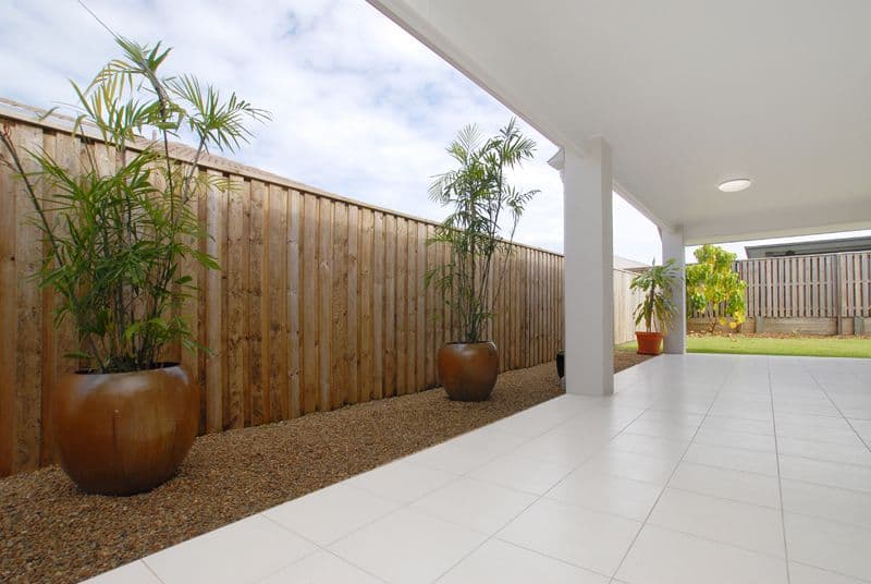 25 Elvena Circuit, LITTLE MOUNTAIN QLD 4551, Little Mountain - Thumbnail 2