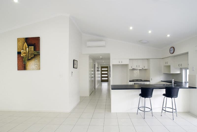 25 Elvena Circuit, LITTLE MOUNTAIN QLD 4551, Little Mountain - Thumbnail 4