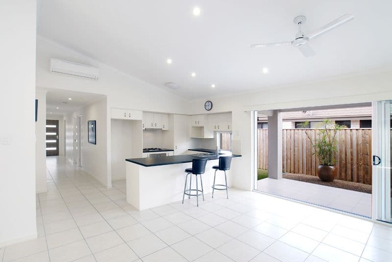 25 Elvena Circuit, LITTLE MOUNTAIN QLD 4551, Little Mountain - Thumbnail 8